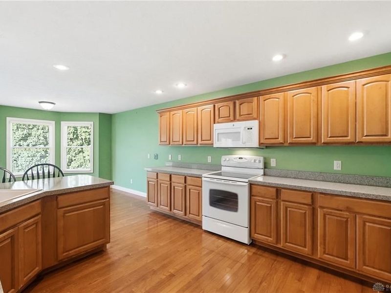 2530 Chamomile Court, Troy, OH 45373 Photo 23