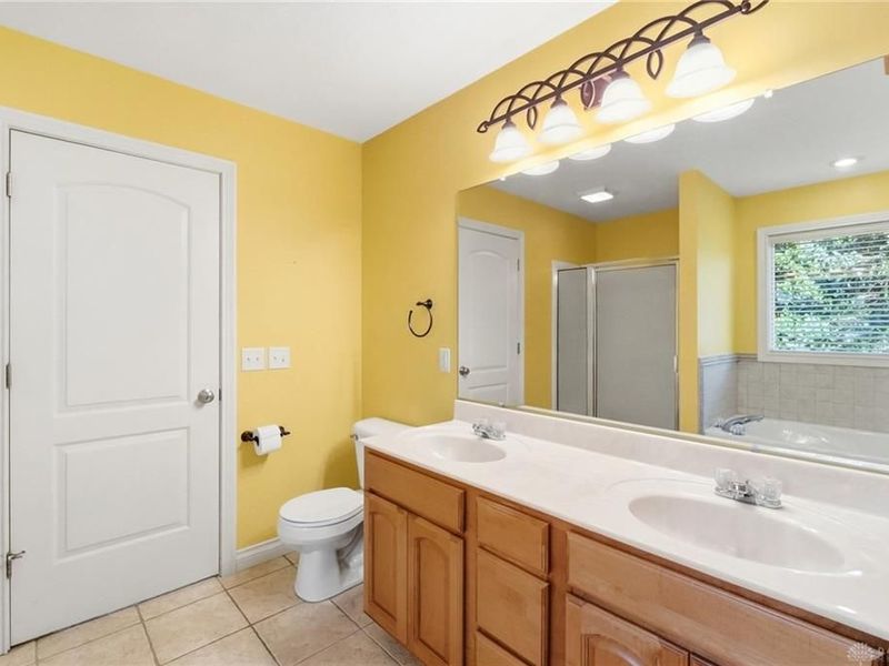 2530 Chamomile Court, Troy, OH 45373 Photo 31