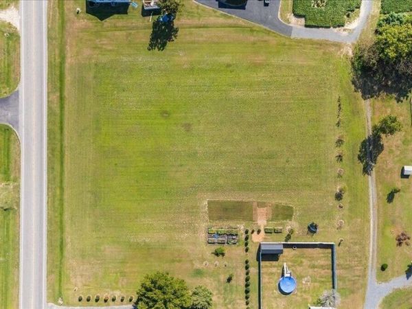 12141 N U.S. 421 , Broadway, NC 27505