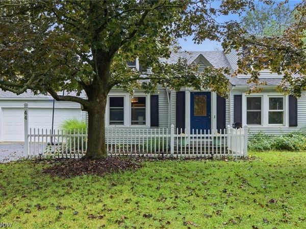 44 Colony Drive , Oberlin, OH 44074