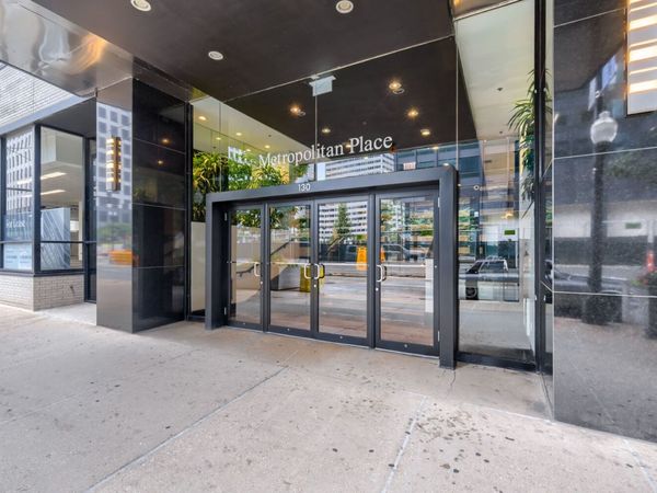 130 S Canal Street, Unit 419, Chicago, IL 60606