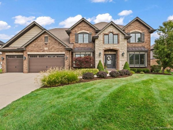 8580 Stone Creek Boulevard, Frankfort, IL 60423