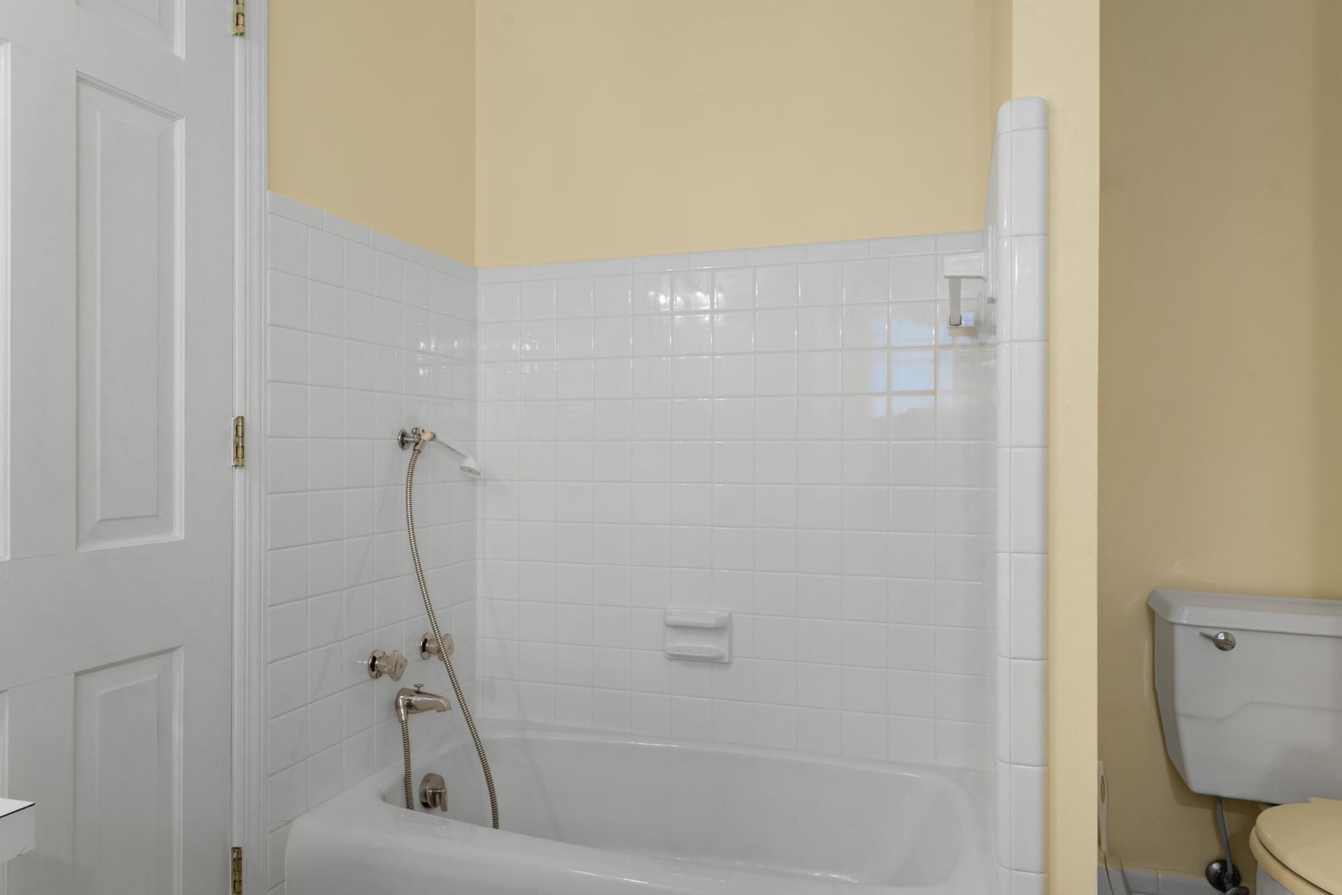 270 Mason Drive Photo 35