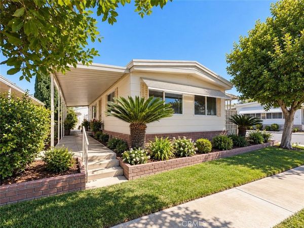 16966 Lake Knoll , Yorba Linda, CA 92886