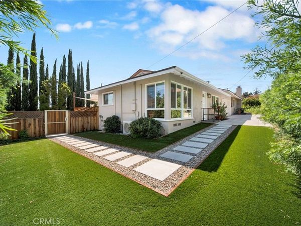 90 W Highland Avenue, Sierra Madre, CA 91024