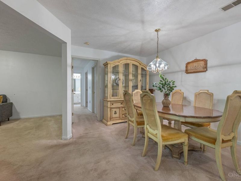 310 Carrington Place, Unit 106, Loveland, OH 45140 Photo 6