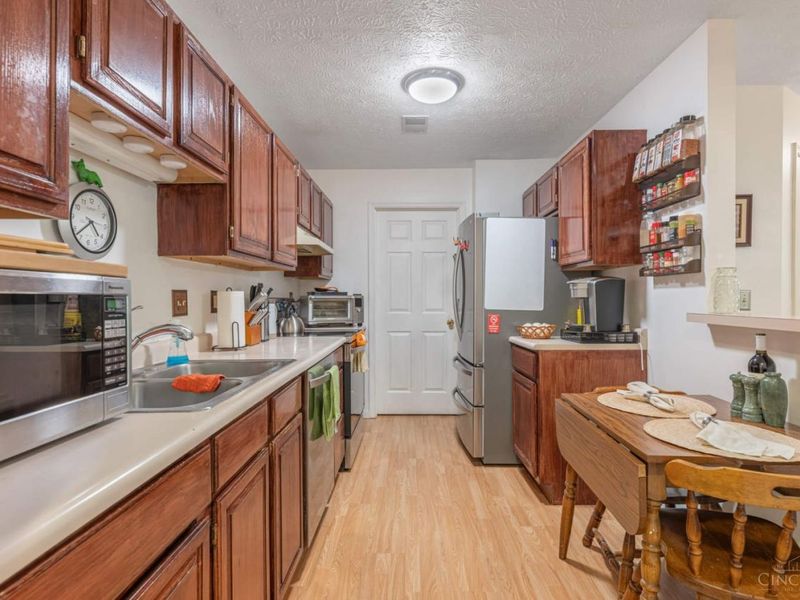 310 Carrington Place, Unit 106, Loveland, OH 45140 Photo 9
