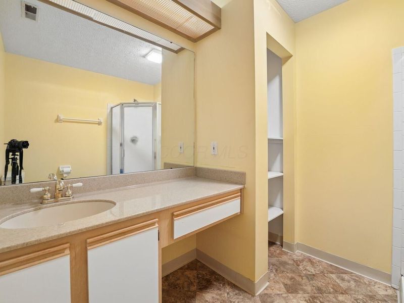 6724 Red Sunset Place, Columbus, OH 43213 Photo 10