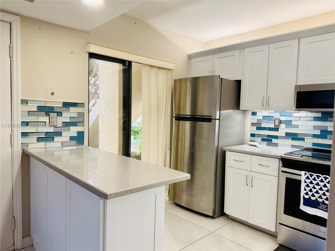 20120 NE 3rd Ct , Unit 7, Miami, FL 33179 Photo