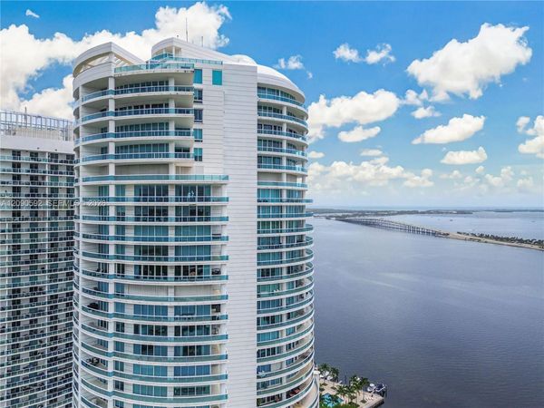 2127 SE Brickell Ave, Unit 1406, Miami, FL 33129