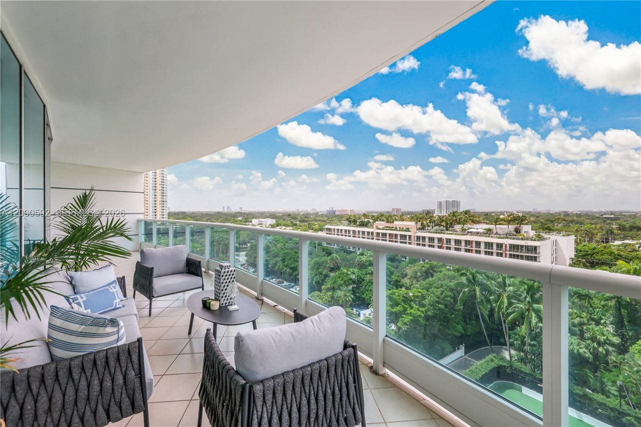 2127 SE Brickell Ave, Unit 1406, Miami, FL 33129 Photo