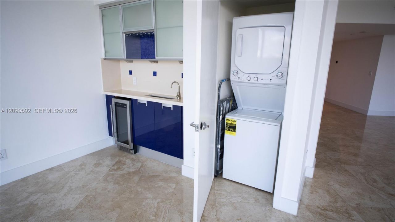 2127 SE Brickell Ave, Unit 1406, Miami, FL 33129 Photo