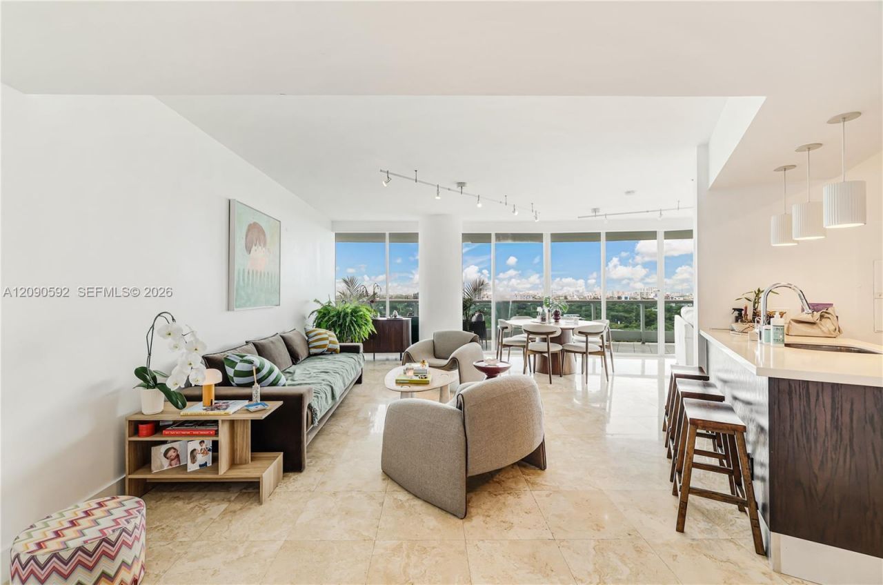 2127 SE Brickell Ave, Unit 1406, Miami, FL 33129 Photo
