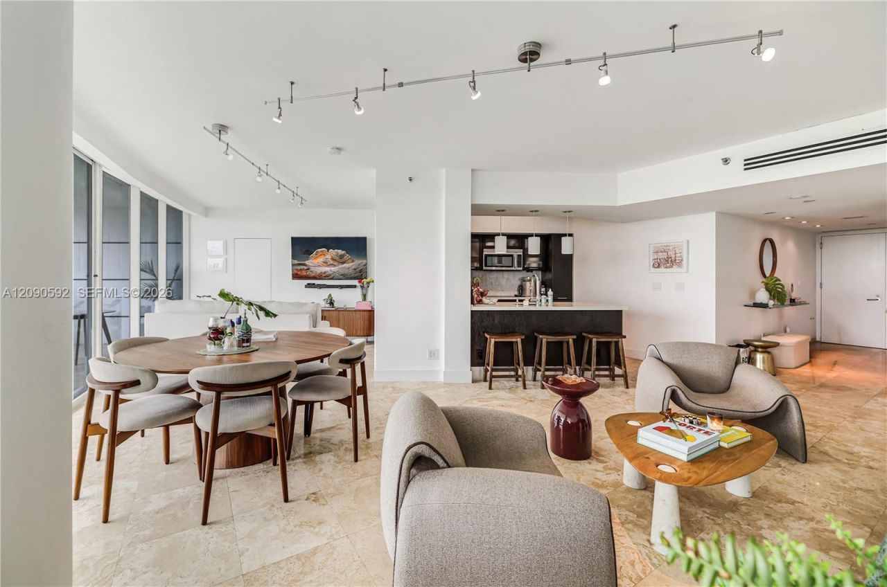 2127 SE Brickell Ave, Unit 1406, Miami, FL 33129 Photo