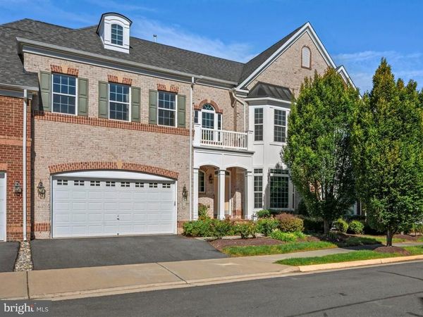 3886 BILLBERRY DRIVE, FAIRFAX, VA 22033