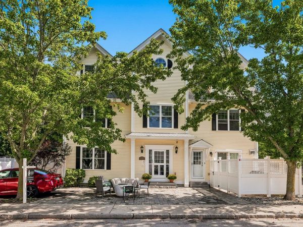 43 Cornwall Street, Unit A, Portsmouth, NH 03801