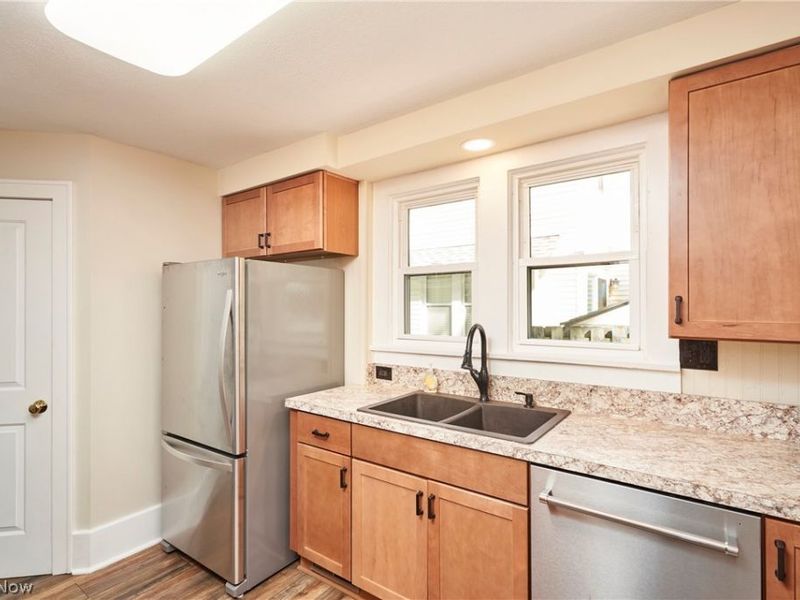 1831 17th Street, Cuyahoga Falls, OH 44223 Photo 9