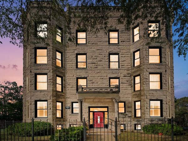 4060 S Ellis Avenue, Unit 1S, Chicago, IL 60653