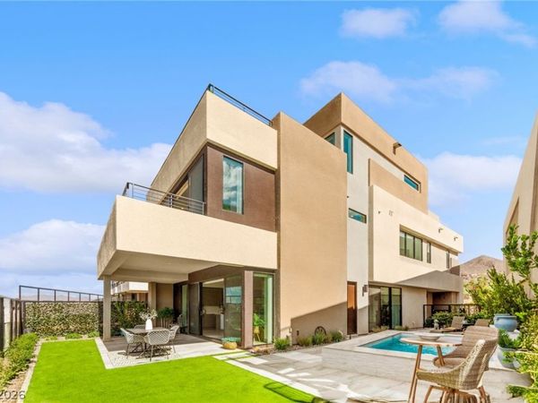26 Heron Harbour Drive, Henderson, NV 89011