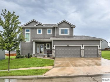 9403 S 176 Avenue, Omaha, NE 68136