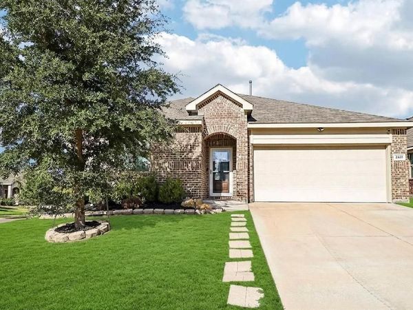2401 Lemco Drive , Forney, TX 75126