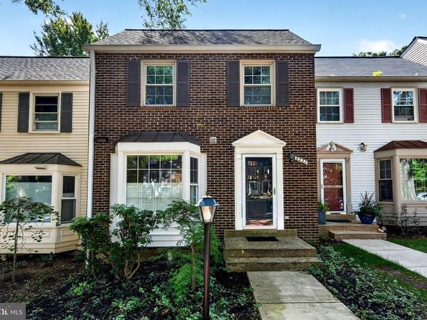 8227 GOLDSTREAM COURT , VIENNA, VA 22182
