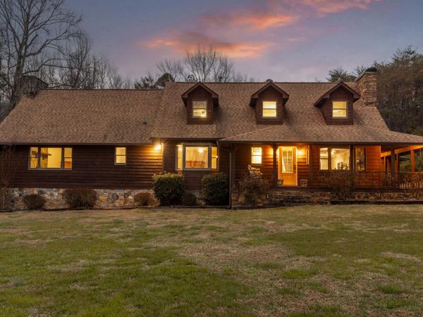 446 Jamestown Road , Menlo, GA 30731