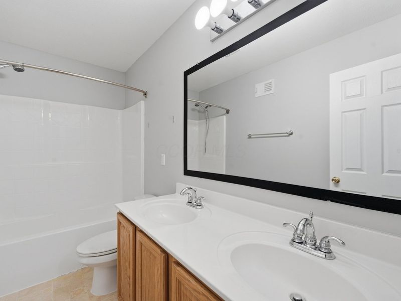 6320 Greenhaven Avenue, Galloway, OH 43119 Photo 33