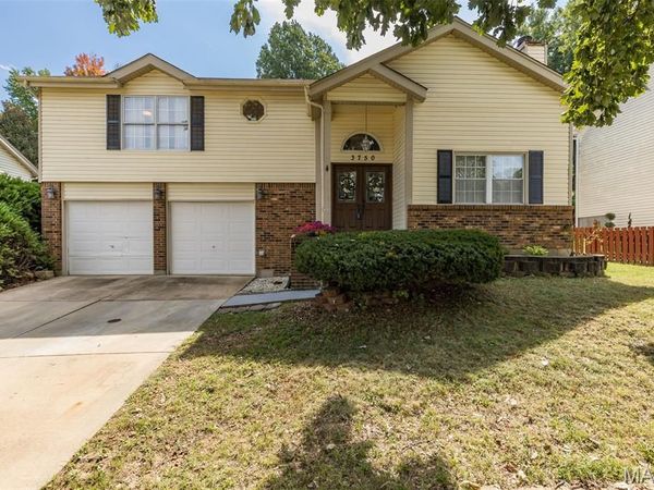 3750 Lemay Woods Drive, St Louis, MO 63129