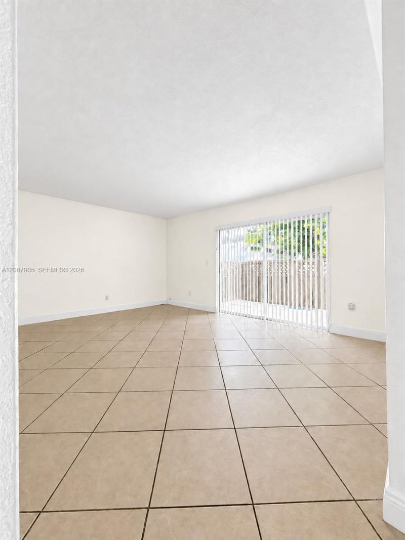 8475 SW 94th St, Unit 108E, Miami, FL 33156 Photo