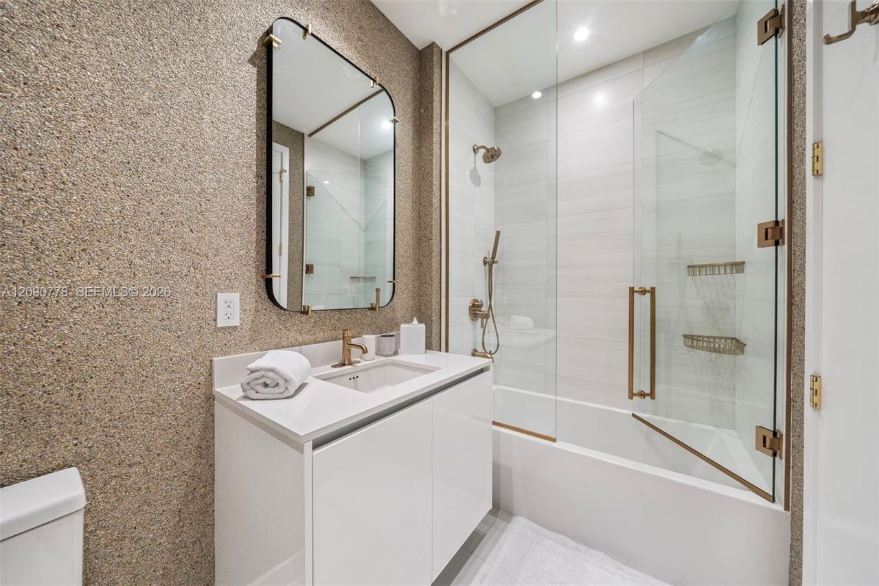 2655 S Bayshore Dr, Unit 1412, Miami, FL 33133 Photo