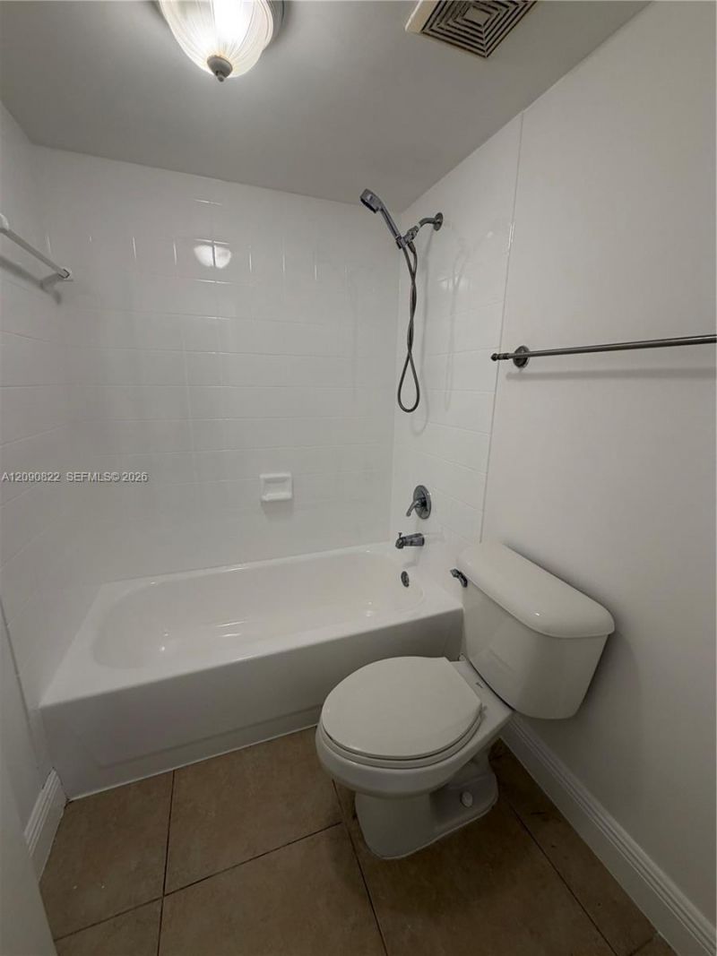 12124 Saint Andrews Pl , Unit 206, Miramar, FL 33025 Photo