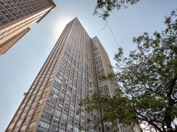 655 W Irving Park Road , Unit 2305, Chicago, IL 60613