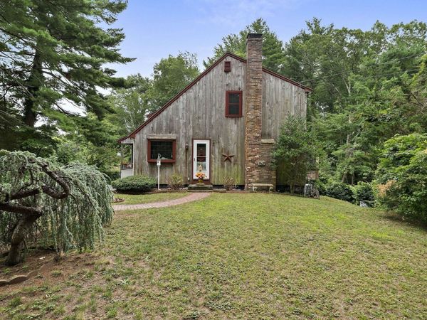 81 Furnace St, Marshfield, MA 02050