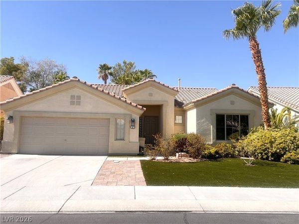 41 Sahalee Drive , Las Vegas, NV 89148