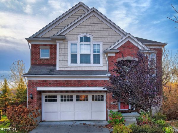 45101 BARTLETT Drive , Novi, Mi 48377