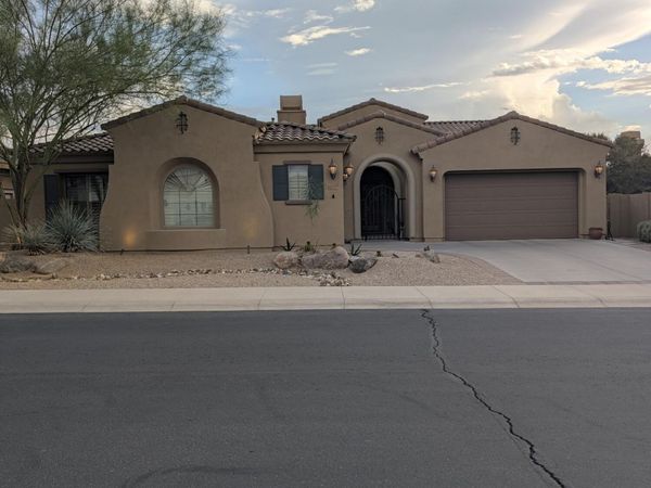 18047 W Narramore Road, Goodyear, AZ 85338