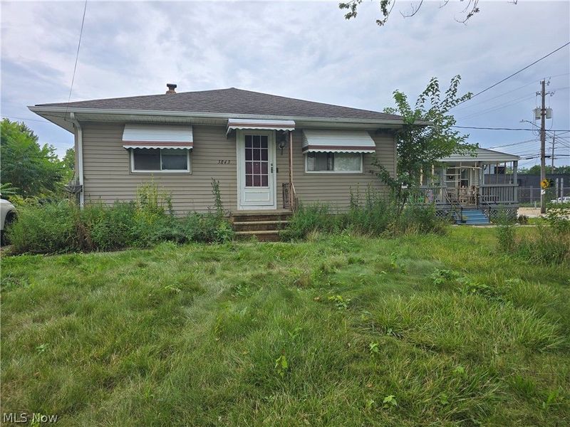3843 Bosworth Road, Cleveland, OH 44111 Photo 1