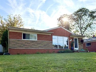 32833 Merritt Drive, Westland, Mi 48185