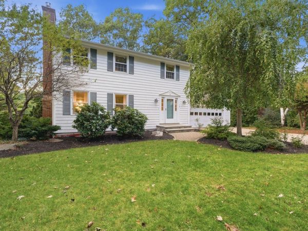 15 Warton Road, Nashua, NH 03062