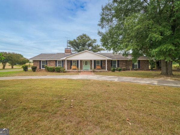 284 Dillard Cary Drive, Cochran, GA 31014