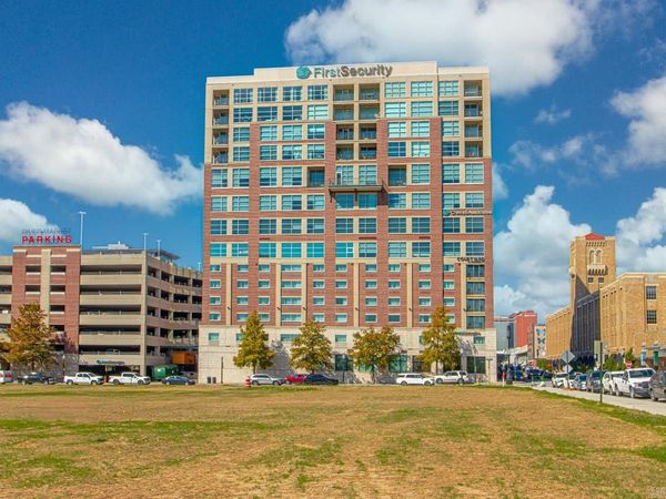 521 President Clinton #1206 Avenue , Little Rock, AR 72201