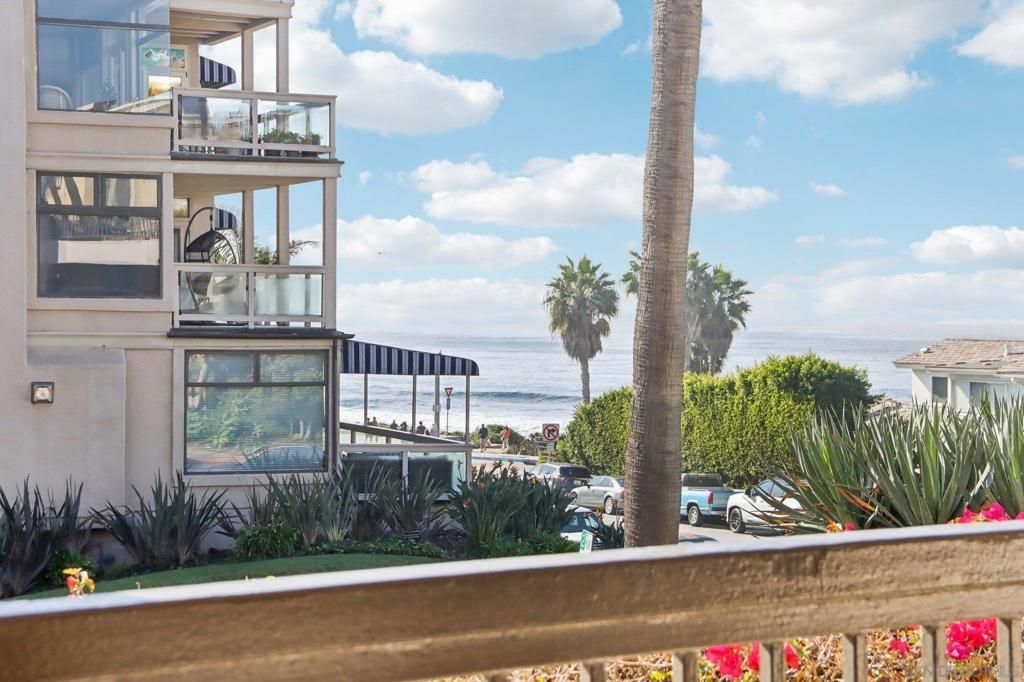 464 Prospect St , Unit 101, La Jolla, CA 92037 Main Photo