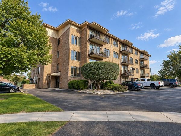 4009 W 93rd Place , Unit 4E, Oak Lawn, IL 60453