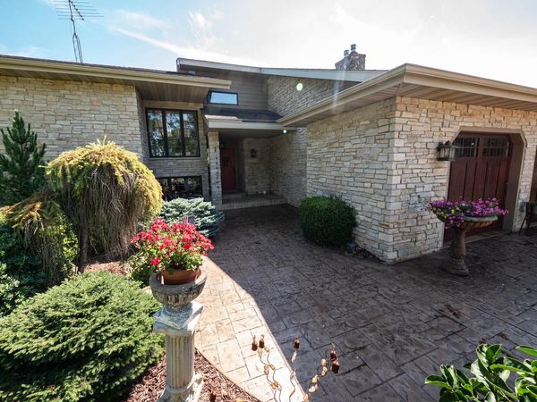 5319 69th DRIVE, Union Grove, WI 53182