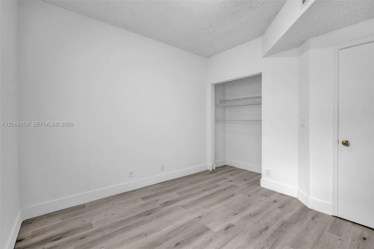 1303 Presidio Dr, Unit 6-41, Weston, FL 33327 Photo