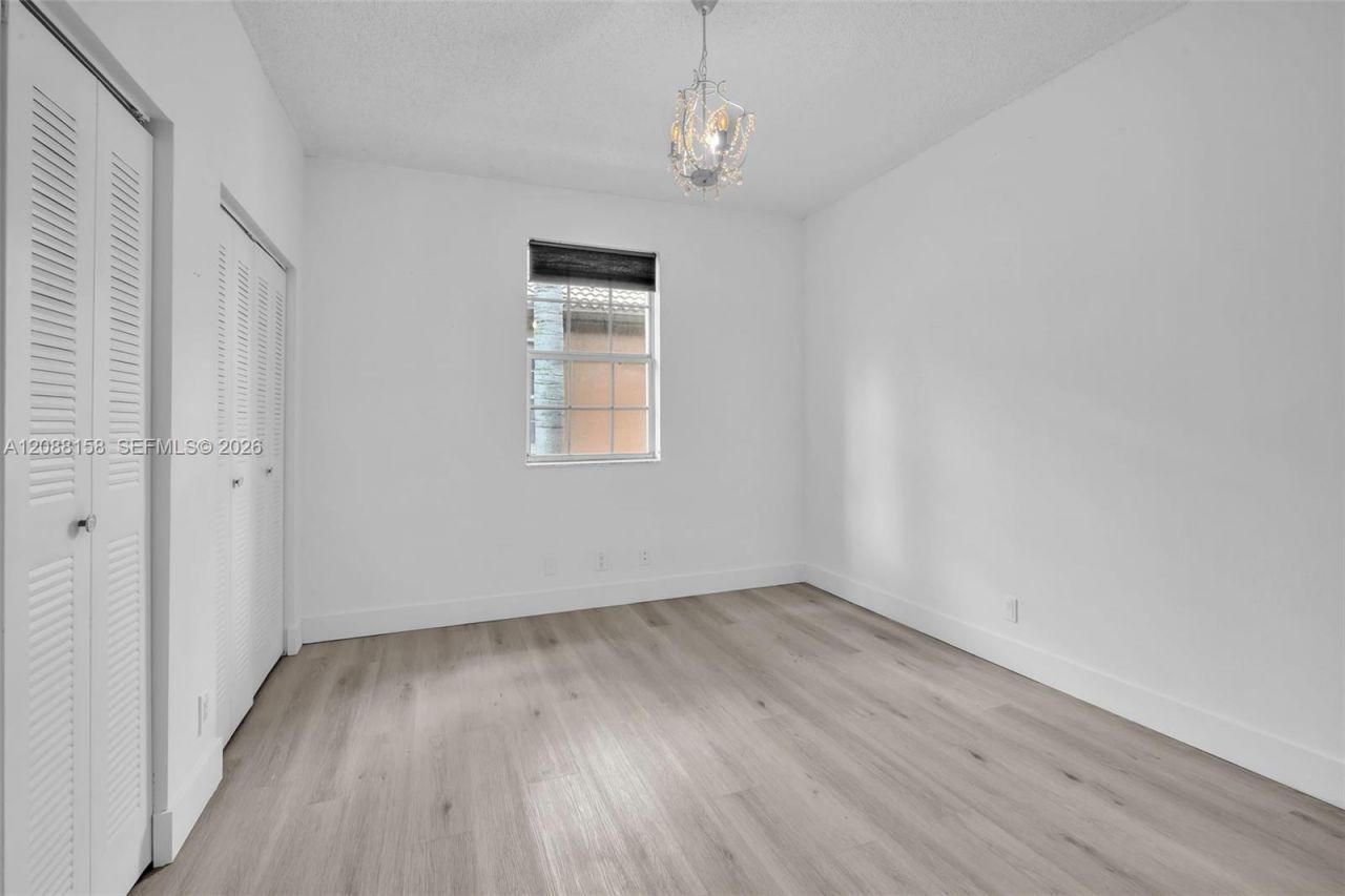 1303 Presidio Dr, Unit 6-41, Weston, FL 33327 Photo