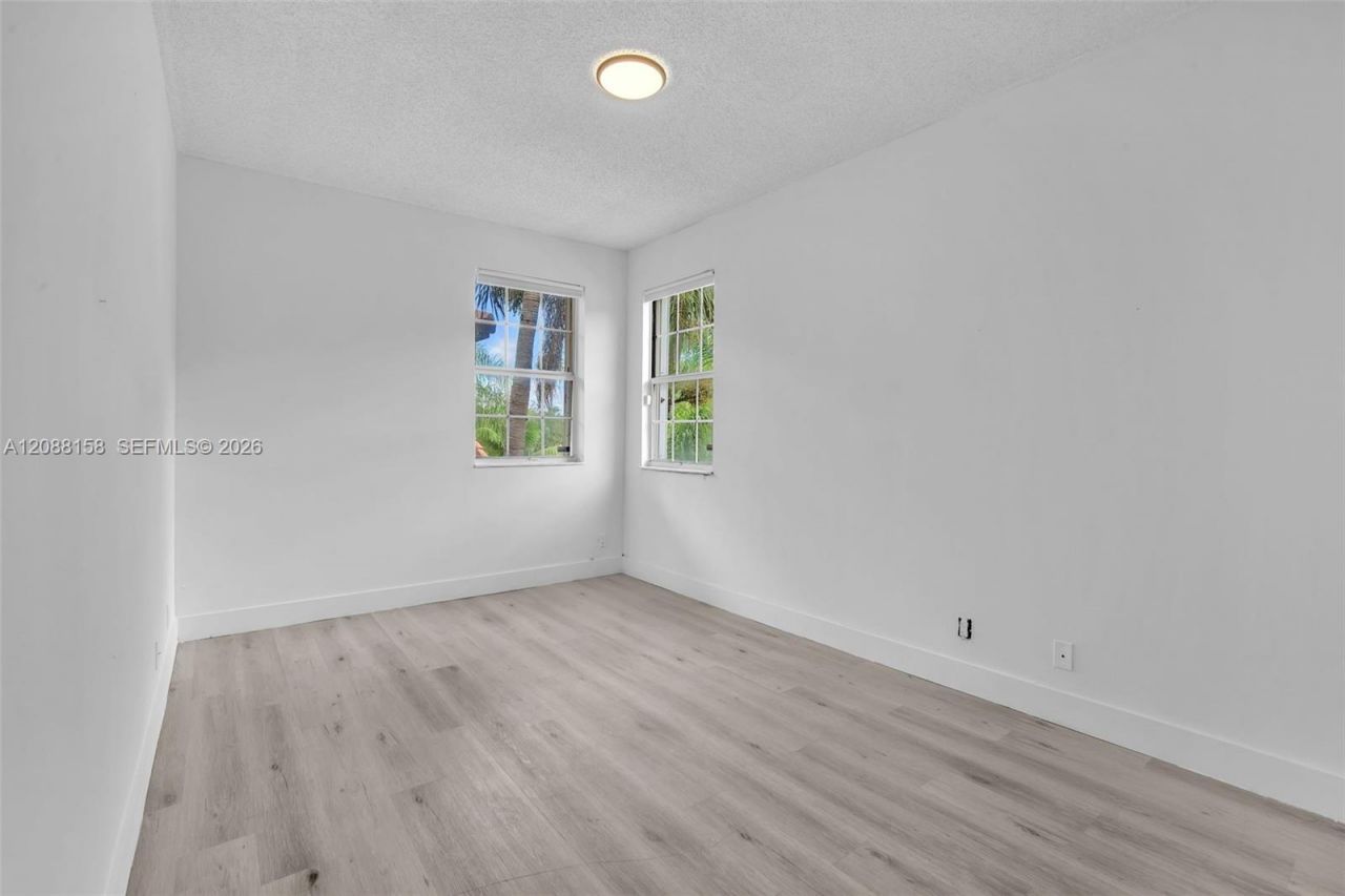1303 Presidio Dr, Unit 6-41, Weston, FL 33327 Photo