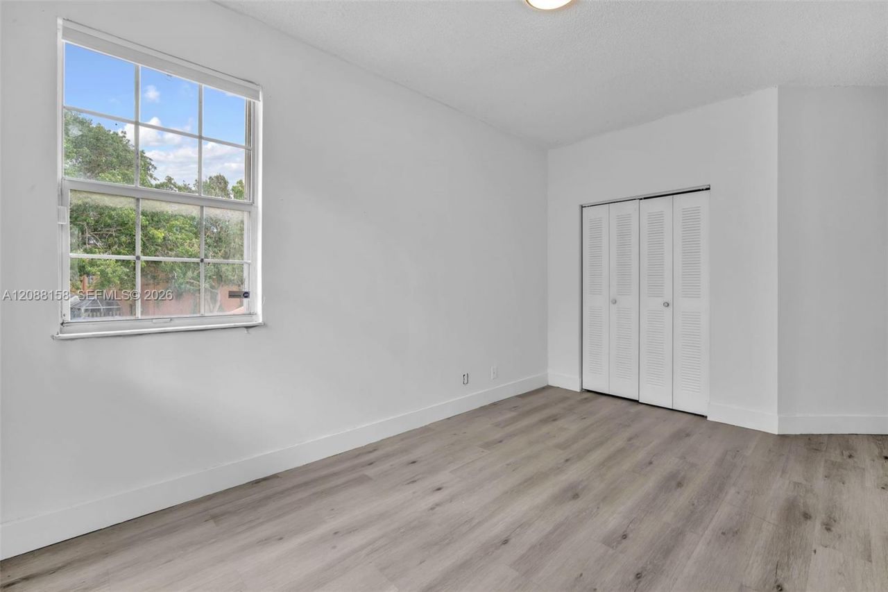 1303 Presidio Dr, Unit 6-41, Weston, FL 33327 Photo