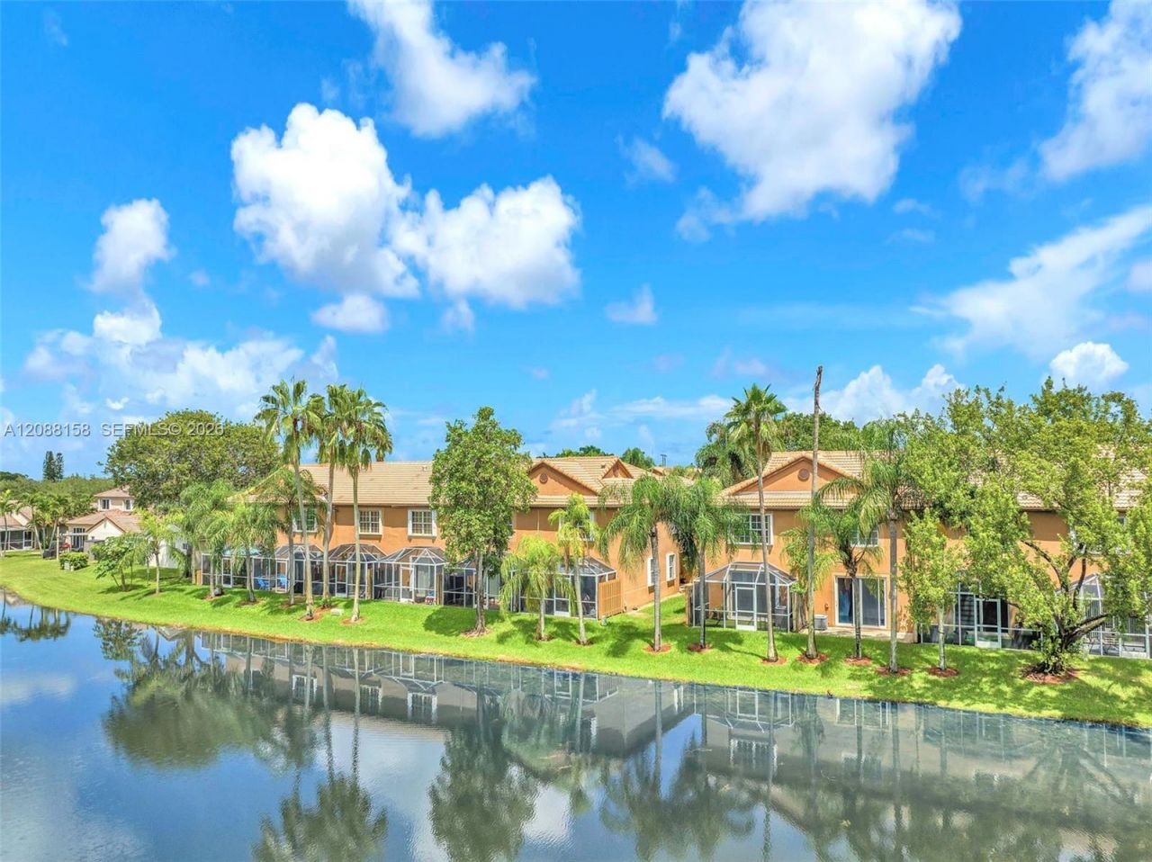 1303 Presidio Dr, Unit 6-41, Weston, FL 33327 Photo